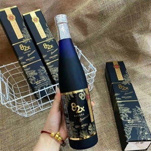 Nước uống đẹp da 82X Sakura Collagen