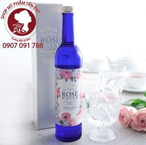 Nước uống hàm hương hoa hồng Premium Rose Water 500ml Nhật Bản