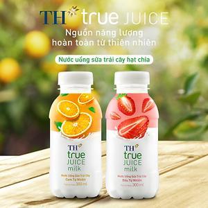 Nước uống sữa trái cây cam tự nhiên TH True Juice Milk chai 300ml