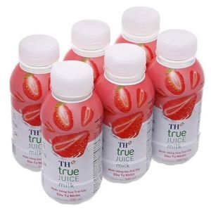 Nước uống sữa trái cây dâu tự nhiên TH True Juice Milk chai 300ml