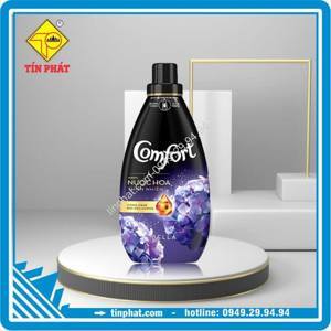 Nước xả vải Comfort hương nước hoa thiên nhiên Bella dạng chai 800ml