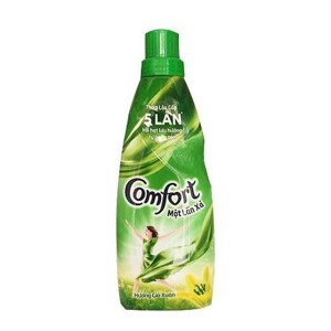 Nước Xả Vải Comfort Một Lần Xả Hương Gió Xuân Chai 800 ML