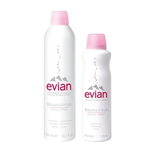 Nước xịt khoáng Evian 300ml