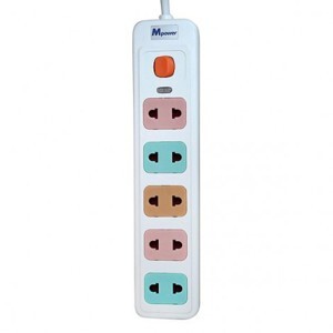 Ổ Cắm Điện Mpower MP153 - 5 ổ cắm, 1 công tắc, 3m