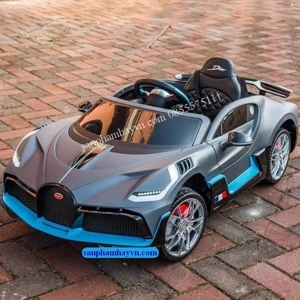 Ô tô điện cho bé bản quyền Bugatti HL.338