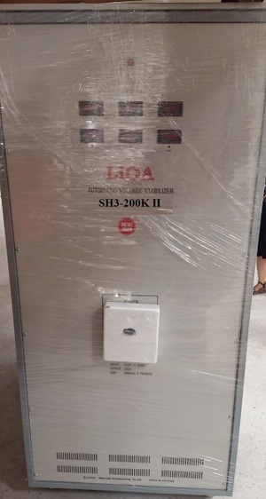 Ổn áp Lioa 3 pha khô điều chỉnh 3 pha độc lập SH3-200KII