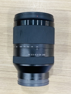 Ống kính E-mount FE 24-240mm f3.5-5.6 (SEL24240)