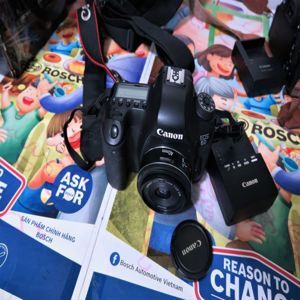 Ống kính EF40mm f/2.8 STM
