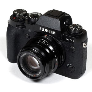 Ống kính Fujifilm XF35mm F2 R WR - màu đen/ bạc