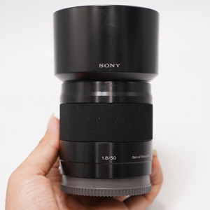 Ống kính Sony FE 50 mm F1.8 SEL50F18F
