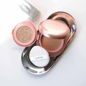 Phấn nước Laneige Layering Cover Cushion