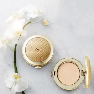 Phấn phủ ngọc trai lấp lánh – Whoo Mi Powder Compact