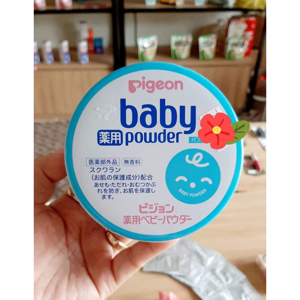 Phấn rôm chống hăm Pigeon Medicated Baby Power 150g