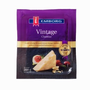 Phô mai Cheddar Vintage hiệu Emborg – túi 200g