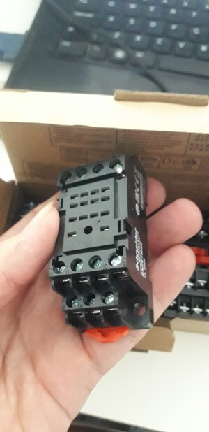 Phụ kiện Relay Schneider RXZE1M4C