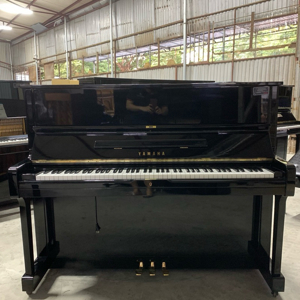 Piano Yamaha U1G