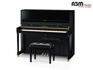 Piano Yamaha U2C