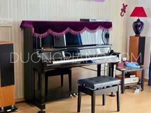 Piano Yamaha UX30A