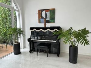 Piano Yamaha UX30BL