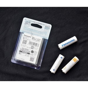 Pin sạc Eneloop vỉ 4 viên 1900MAH