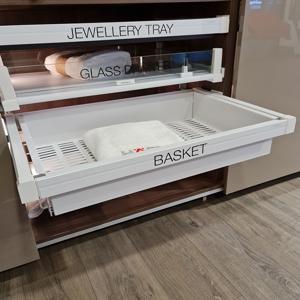 Rổ kéo bằng kim loại Hafele 807.95.851