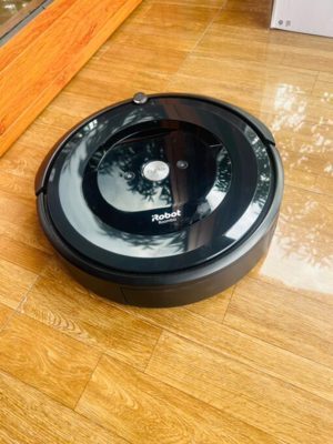 Robot hút bụi iRobot Roomba E5