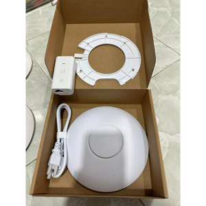Router - Bộ phát wifi Ubiquiti UniFi AC Pro