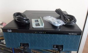 Router Cisco 3945/K9