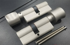 Ruột khóa Hafele 916.95.426