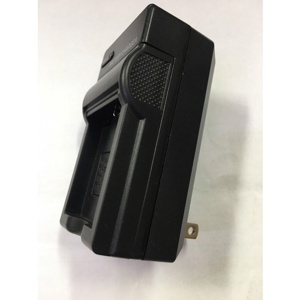 Sạc Panasonic DMW-BCJ13