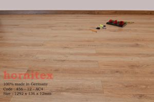 Sàn gỗ Hornitex 456 12mm