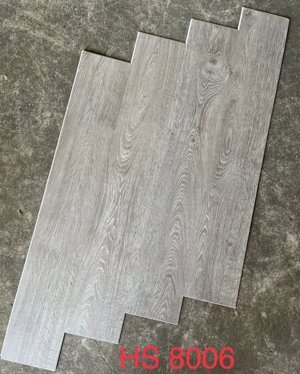 Sàn nhựa hèm khóa vân gỗ Decor HS8006