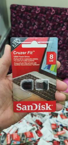 USB SanDisk Cruzer Fit CZ33 (SDCZ33) 8GB - USB 2.0