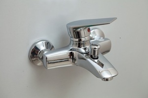 Sen tắm nóng lạnh TEADY S102