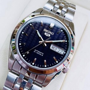 Đồng hồ nam Seiko SNK357K1