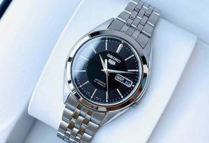 Đồng hồ nam Seiko SNKL23K1