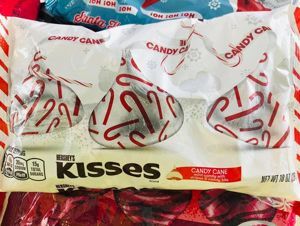 Socola Kisses Candy Cane Noel