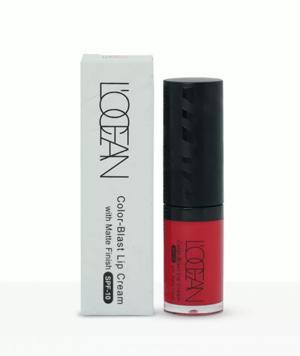 Son kem Vitamin chống thâm Color Blast Lip Cream