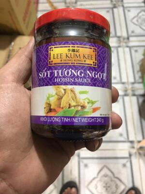 Sốt tương ngọt Lee Kum Kee lọ 240g