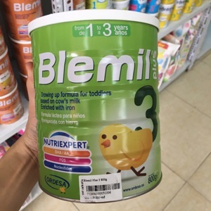 Sữa bột Blemil Plus 3 - 800g (dành cho trẻ từ 1-3 tuổi)