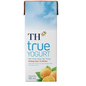 Sữa chua uống tiệt trùng hương cam TH chai 180ml