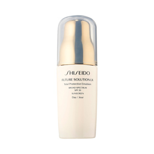 Sữa dưỡng da đa năng Shiseido Future Solution LX Total Protective Emulsion