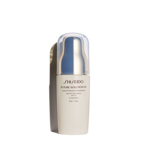 Sữa dưỡng da đa năng Shiseido Future Solution LX Total Protective Emulsion