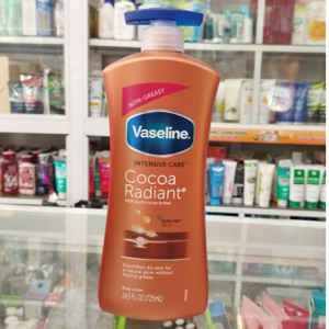 Sữa dưỡng thể Vaseline Total Moisture Cocoa Radiant Hương Cacao - 600ml