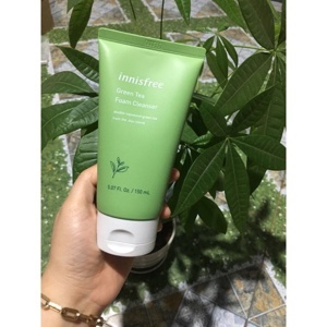 Sữa rửa mặt dưỡng ẩm chuyên sâu Olive Real Cleansing Foam Innisfree 150ml