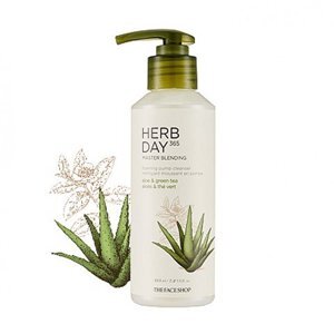 Sữa rửa mặt dưỡng ẩm Herb Day 365 Master Blending Liquid Foam Aloe & Greentea (215ml)