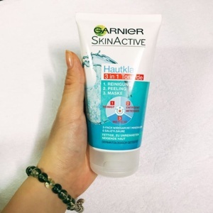 Sữa rửa mặt Garnier Hautklar Tonerde 3 in 1 - 150ml