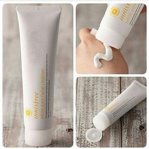 Sữa rửa mặt Innisfree White Pore Facial Cleanser 150ml