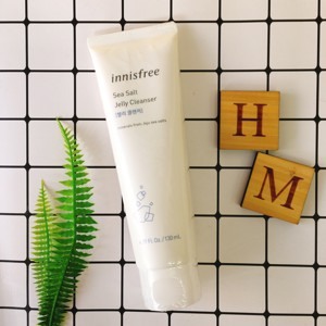 Sửa rửa mặt muối biển Innisfree Sea Salt Jelly Cleanser 20%