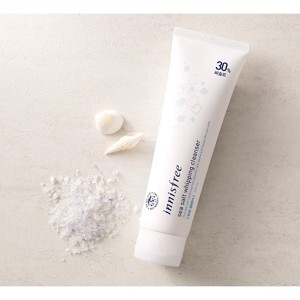 Sửa rửa mặt muối biển Innisfree Sea Salt Jelly Cleanser 20%